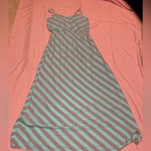 Maxi dress size large
